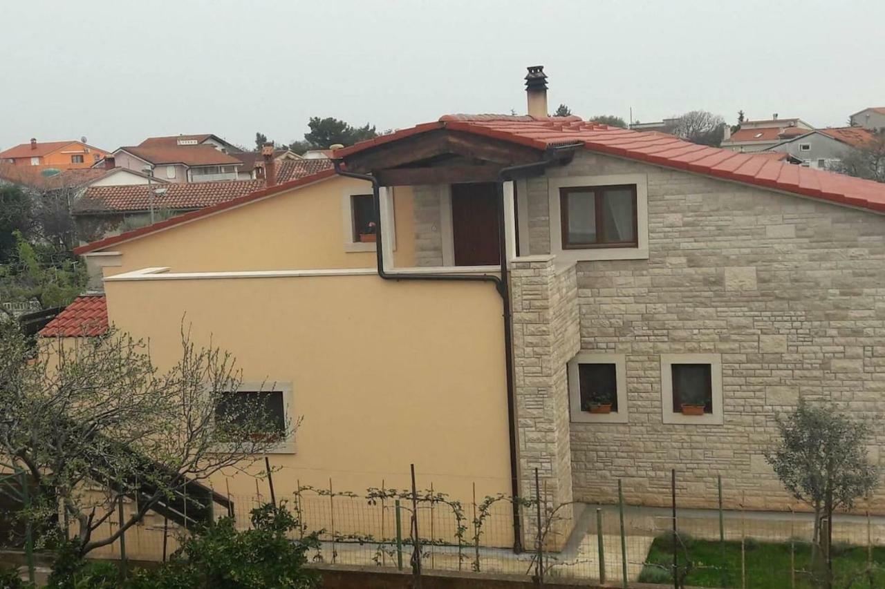 Apartman Ulika メドゥリン エクステリア 写真