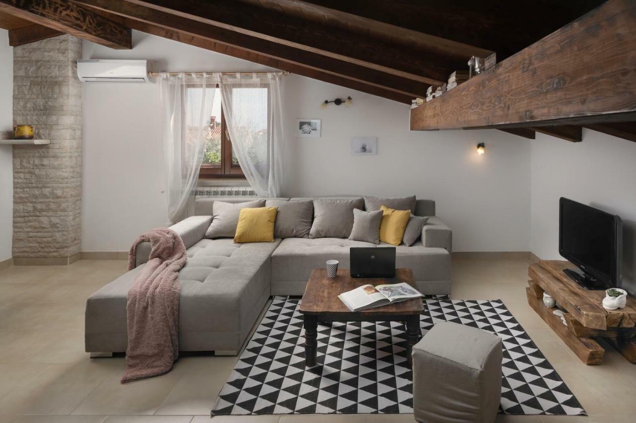 Apartman Ulika メドゥリン エクステリア 写真