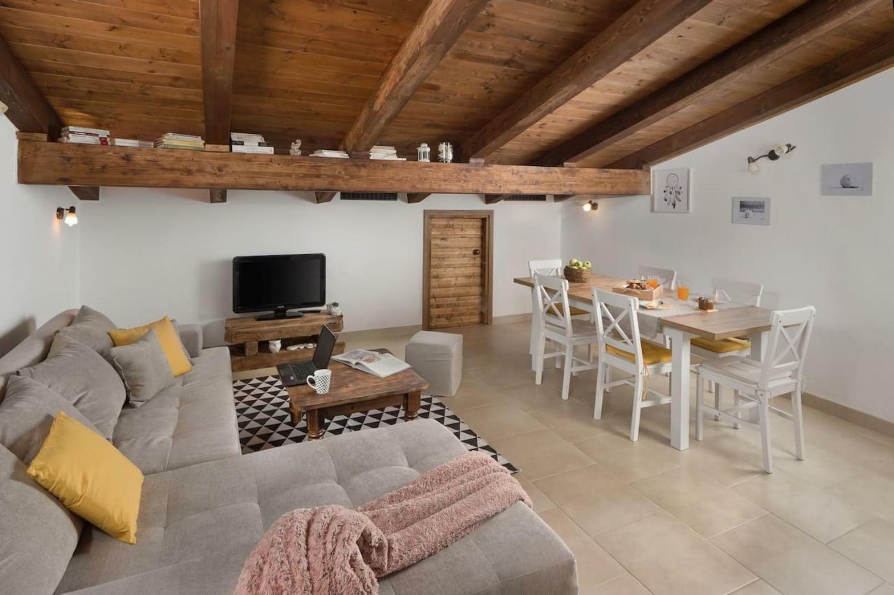 Apartman Ulika メドゥリン エクステリア 写真
