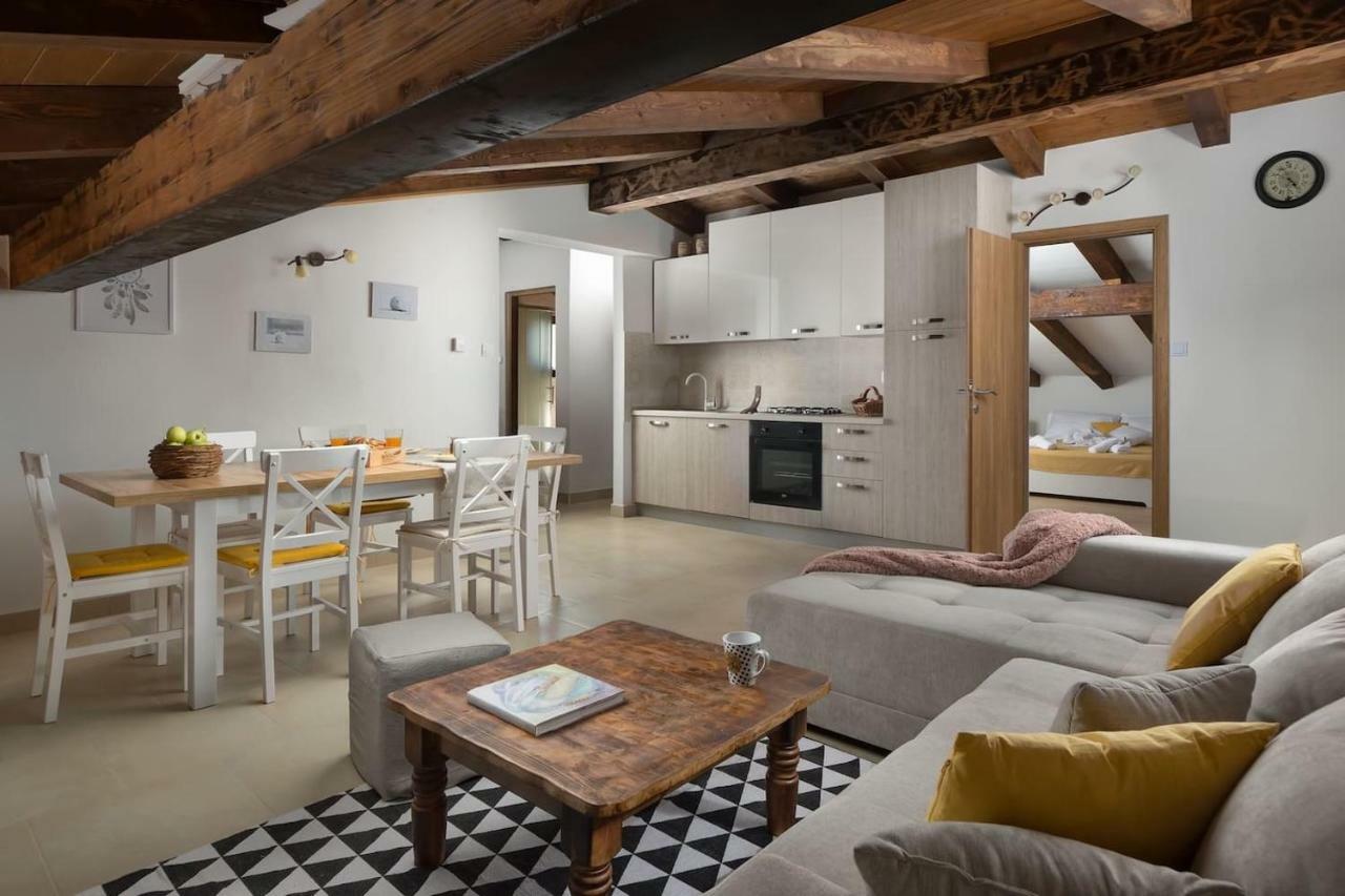 Apartman Ulika メドゥリン エクステリア 写真